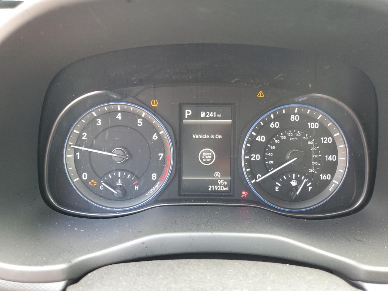 KM8K62AB1NU775969 2022 Hyundai Kona Sel