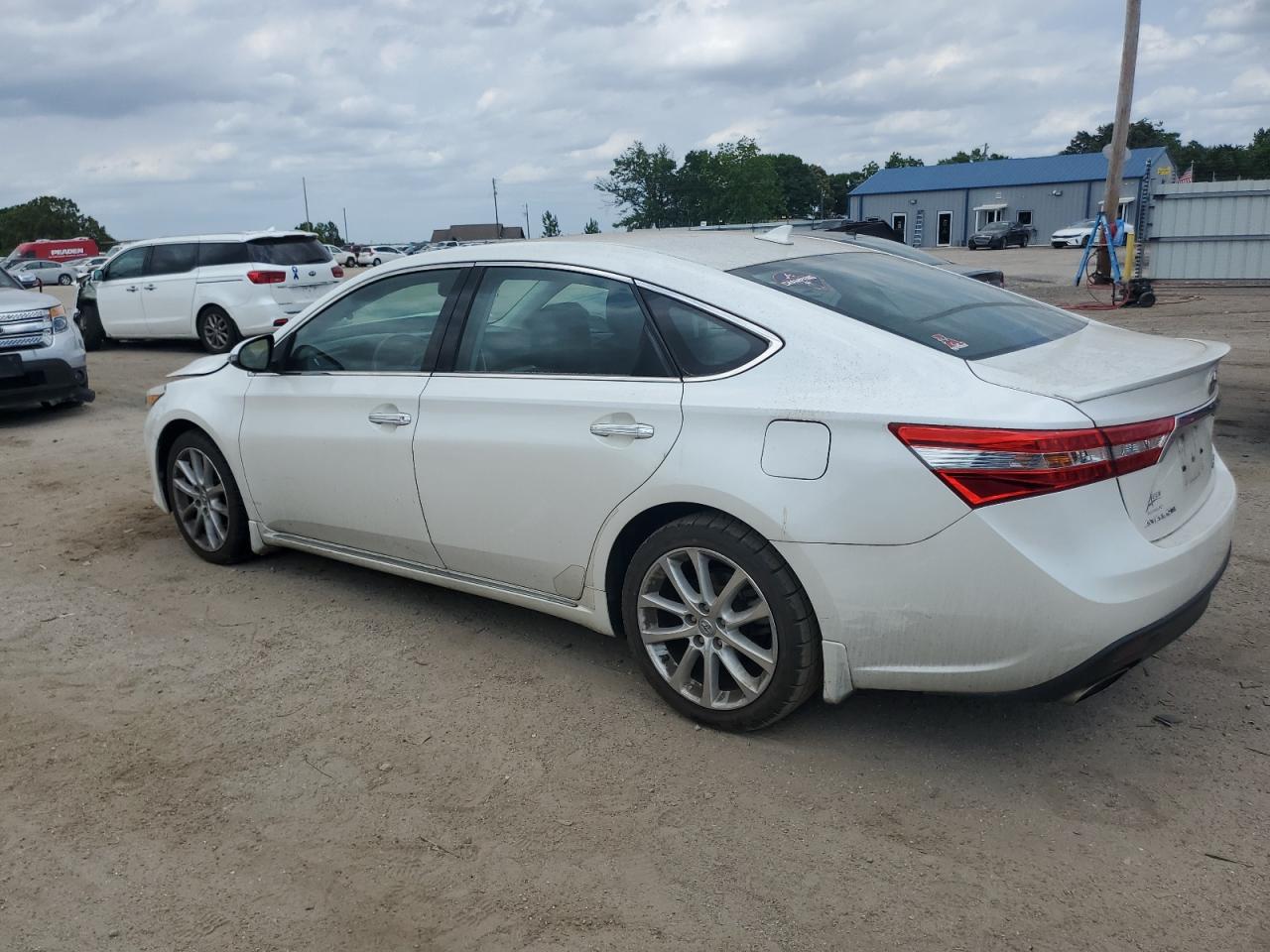 4T1BK1EB5FU170872 2015 Toyota Avalon Xle