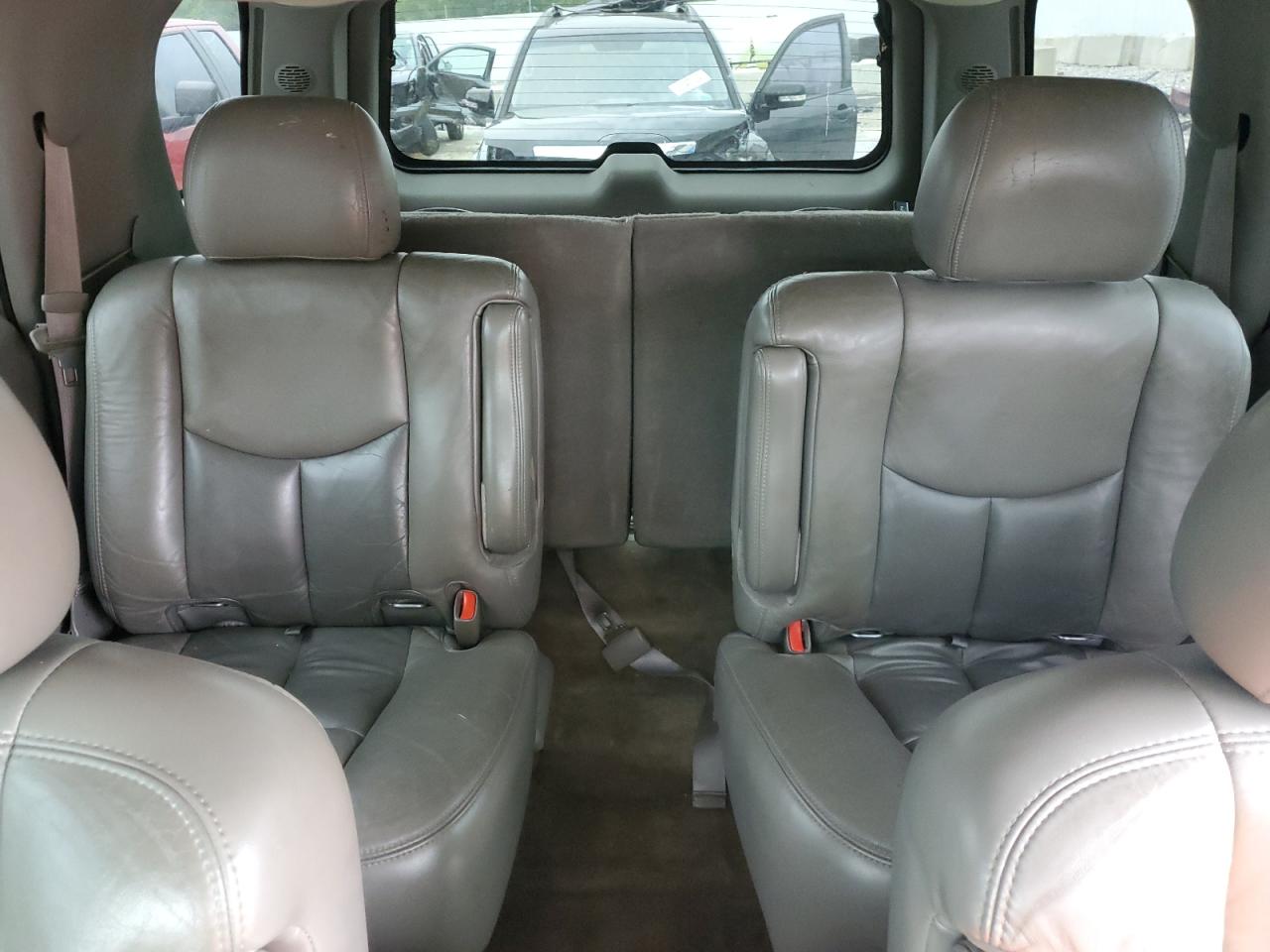 1GKEK63U65J264346 2005 GMC Yukon Denali