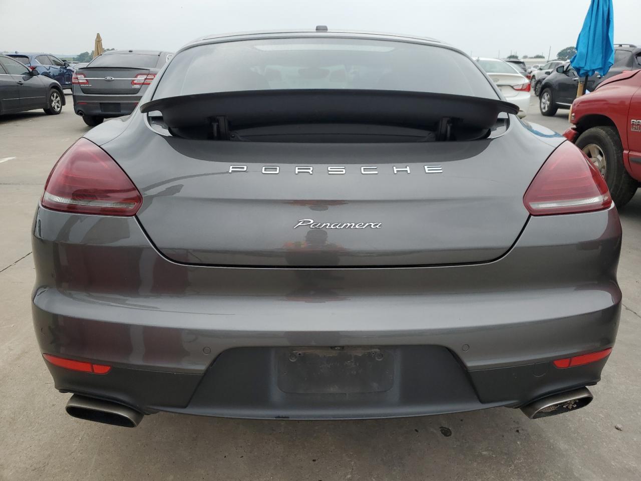 WP0AA2A78EL011004 2014 Porsche Panamera 2