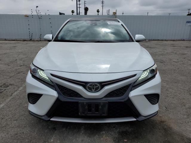 VIN 4T1B61HK3KU749983 2019 Toyota Camry, Xse no.5