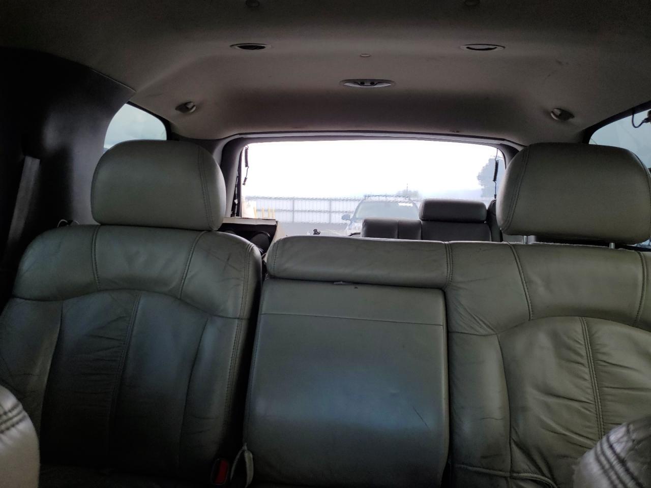 1GNEK13T81J308693 2001 Chevrolet Tahoe K1500