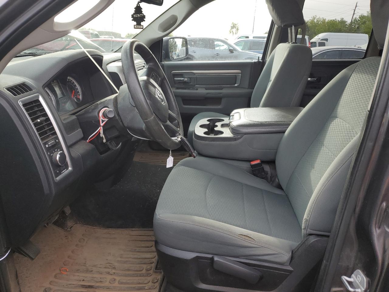 1C6RR7GT9GS149342 2016 Ram 1500 Slt