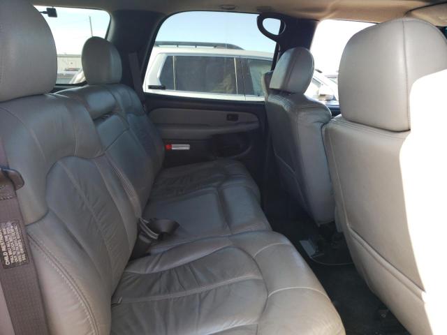2001 Chevrolet Tahoe - Image 11