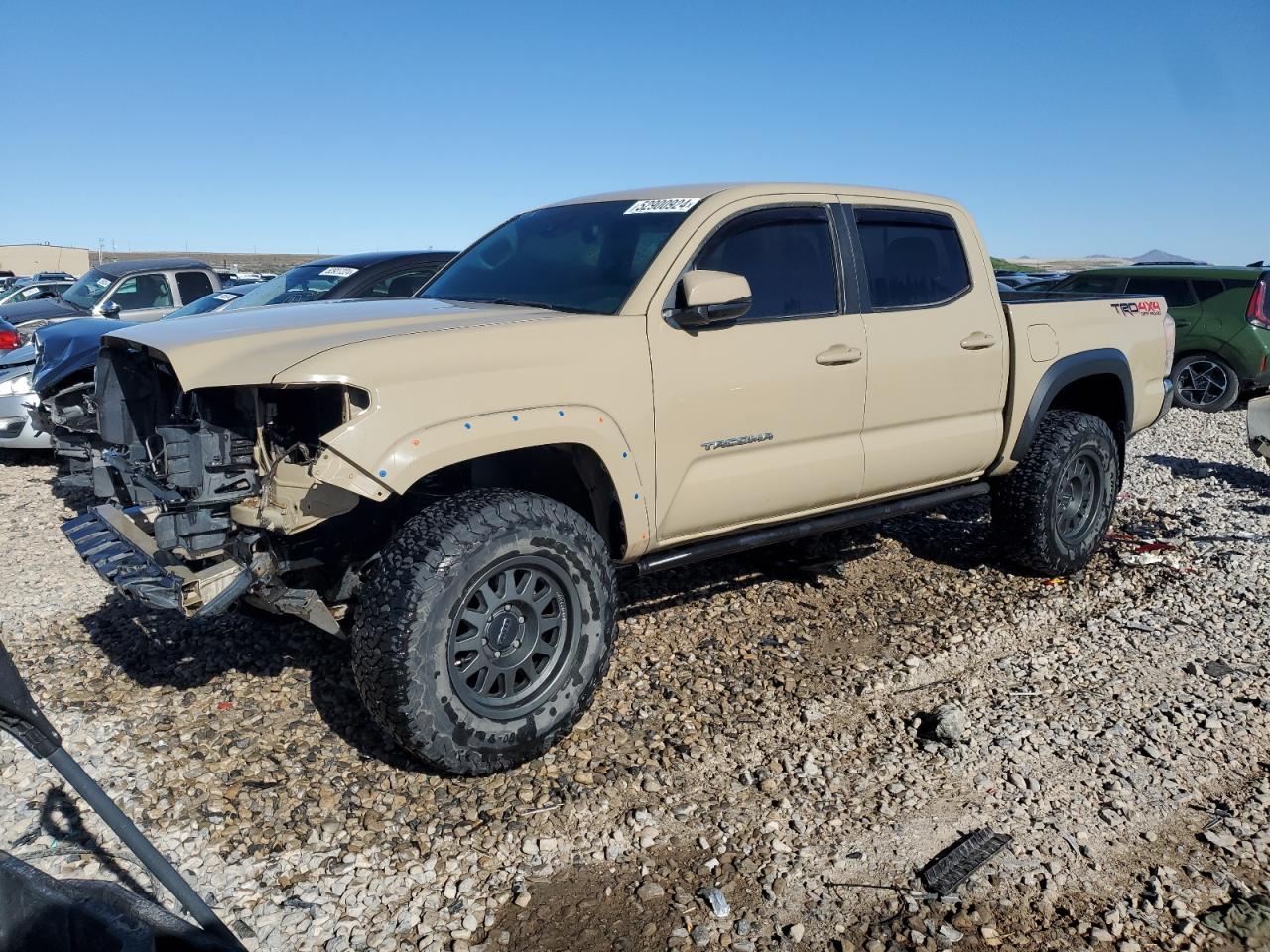 3TMCZ5AN4LM352218 2020 Toyota Tacoma Double Cab