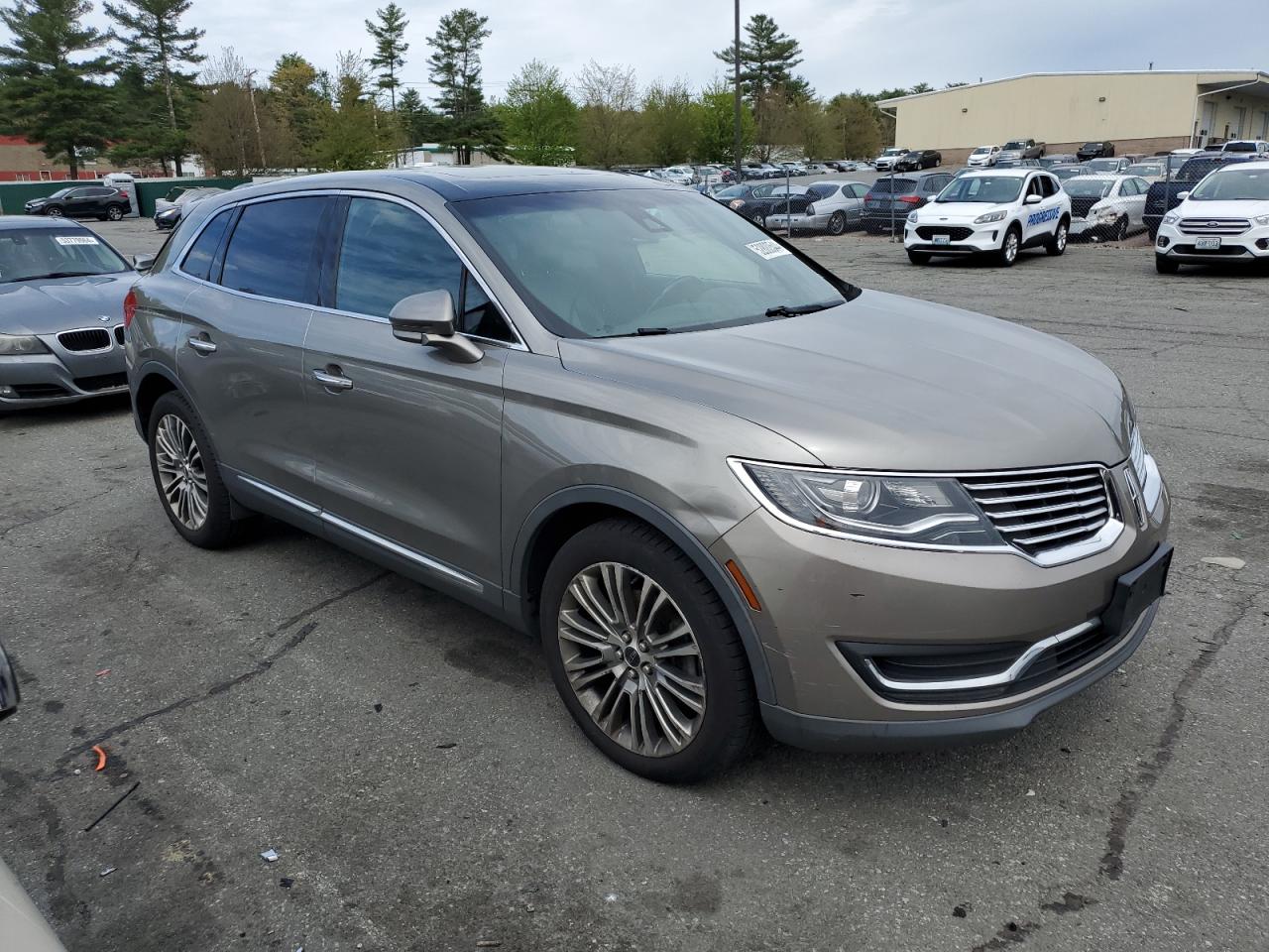 2LMTJ8LR4GBL57791 2016 Lincoln Mkx Reserve