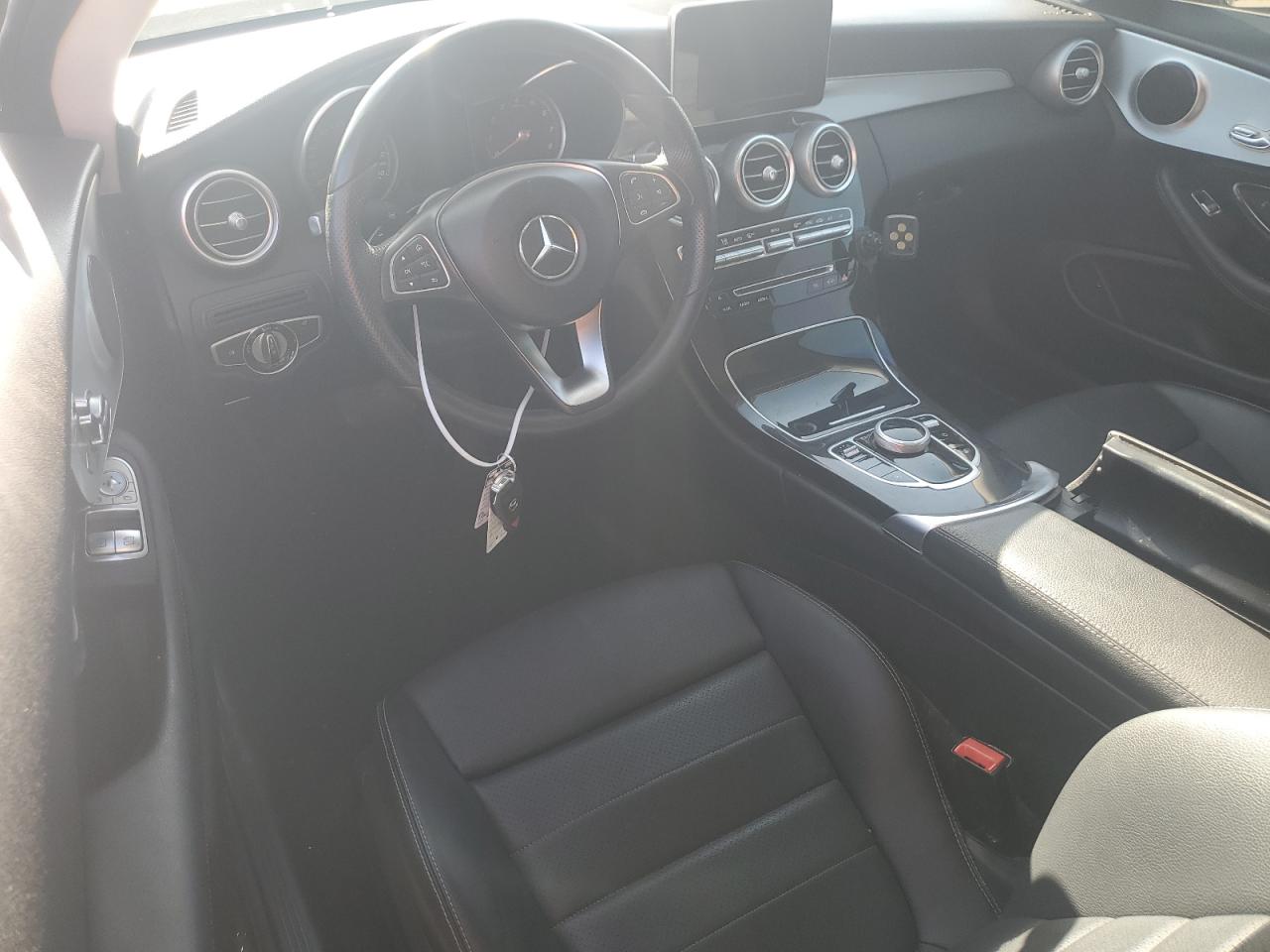 WDDWJ4JB6HF425106 2017 Mercedes-Benz C 300