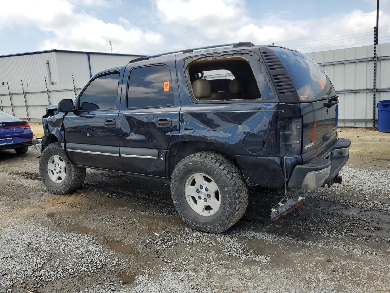 1GNEC13ZX4J270812 2004 Chevrolet Tahoe C1500