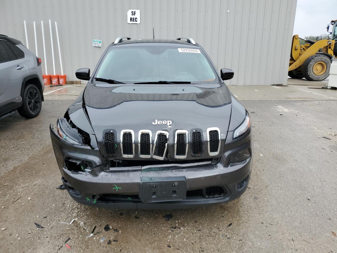 1C4PJLCB5HW535344 2017 Jeep Cherokee Latitude