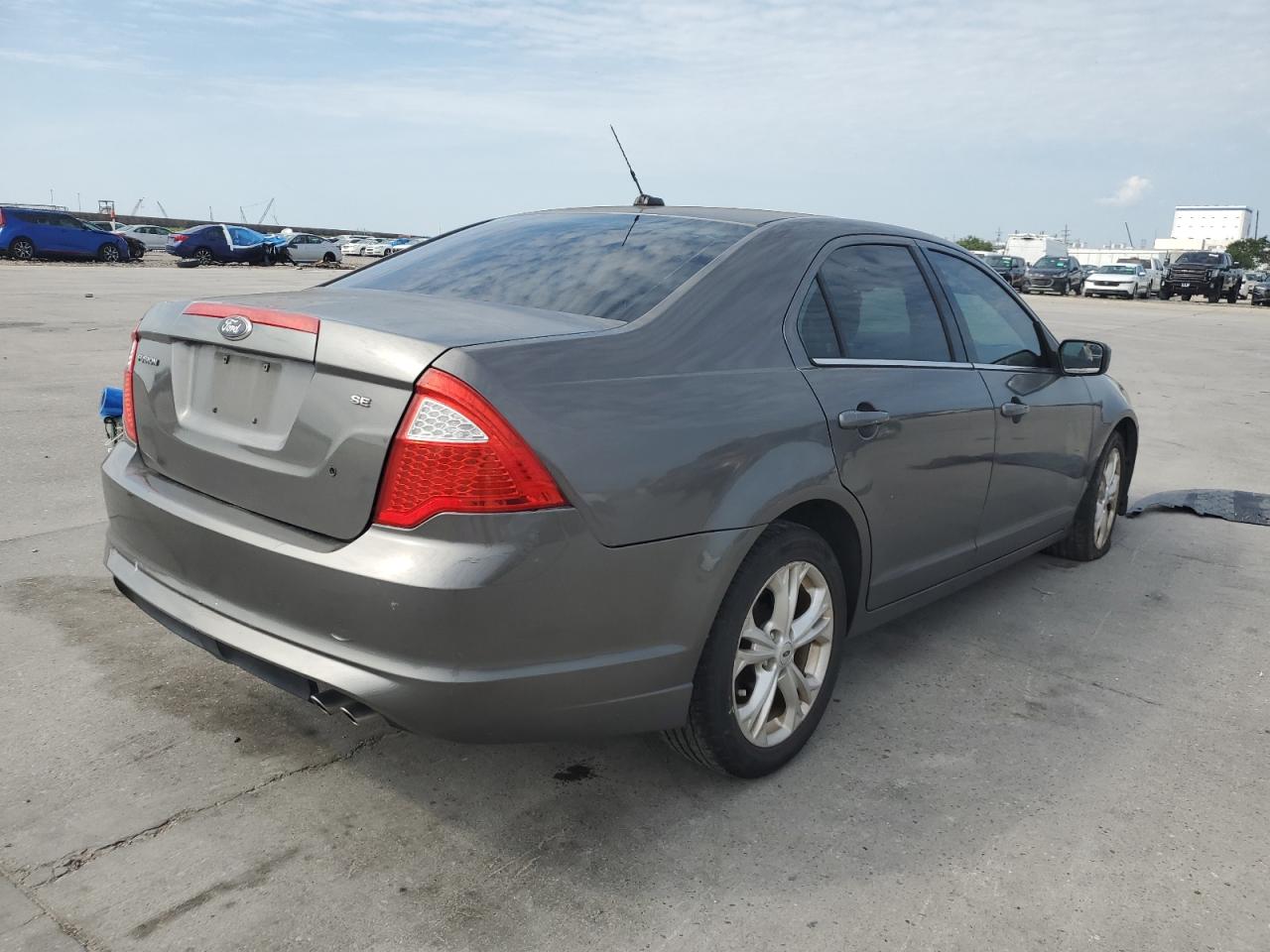 3FAHP0HA3CR380957 2012 Ford Fusion Se