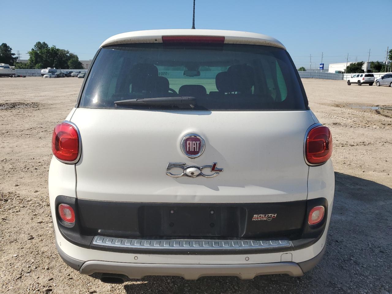 ZFBCFADHXEZ029397 2014 Fiat 500L Trekking