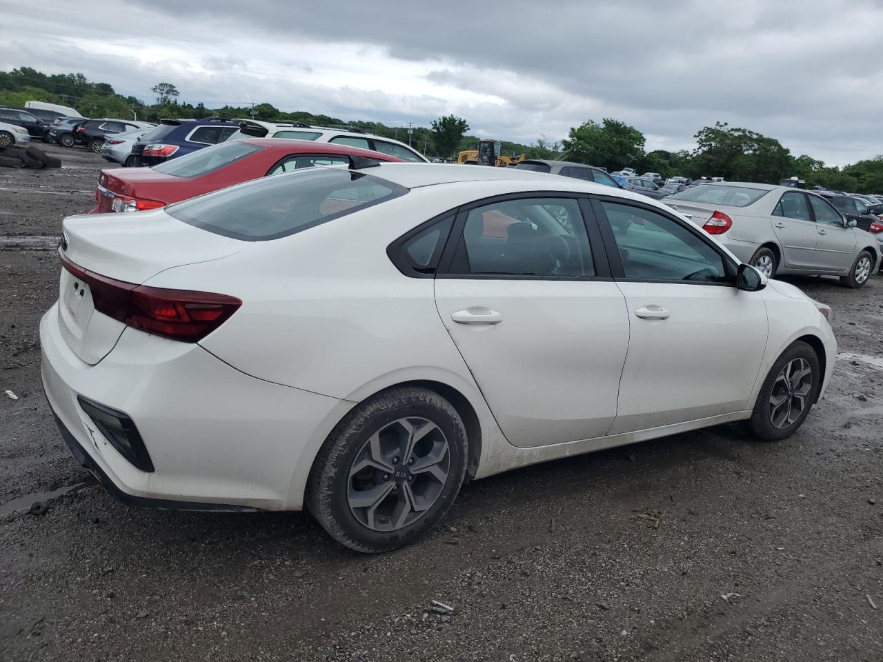 3KPF24AD9KE107975 2019 Kia Forte Fe