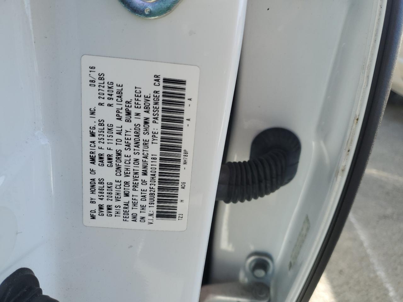 19UUB2F30HA001181 2017 Acura Tlx