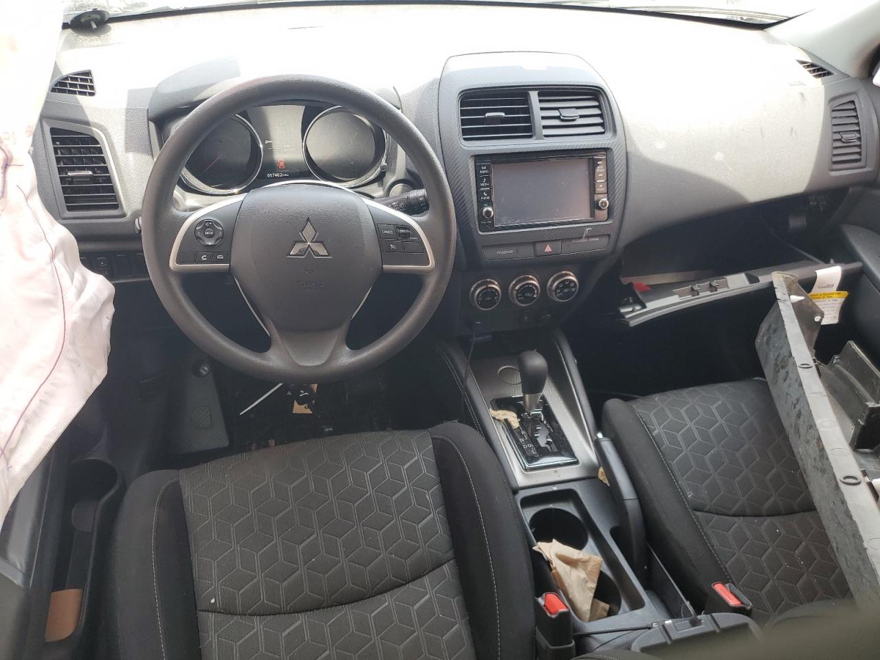 JA4APUAU5NU021851 2022 Mitsubishi Outlander Sport Es