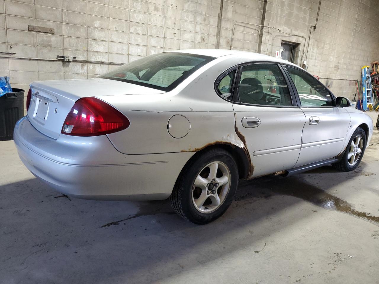 1FAFP55251G239765 2001 Ford Taurus Ses