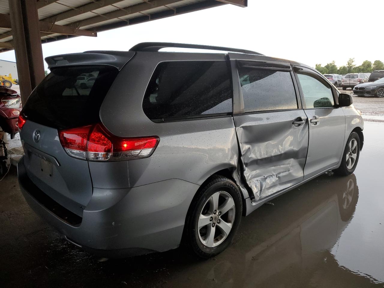 5TDKK3DC3DS329609 2013 Toyota Sienna Le