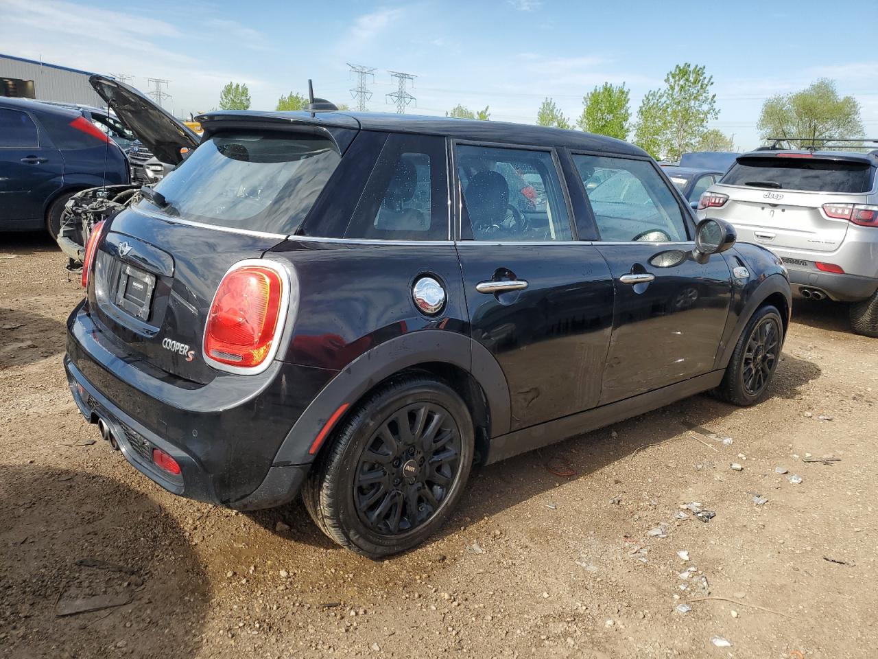 WMWXU3C53J2F51346 2018 Mini Cooper S