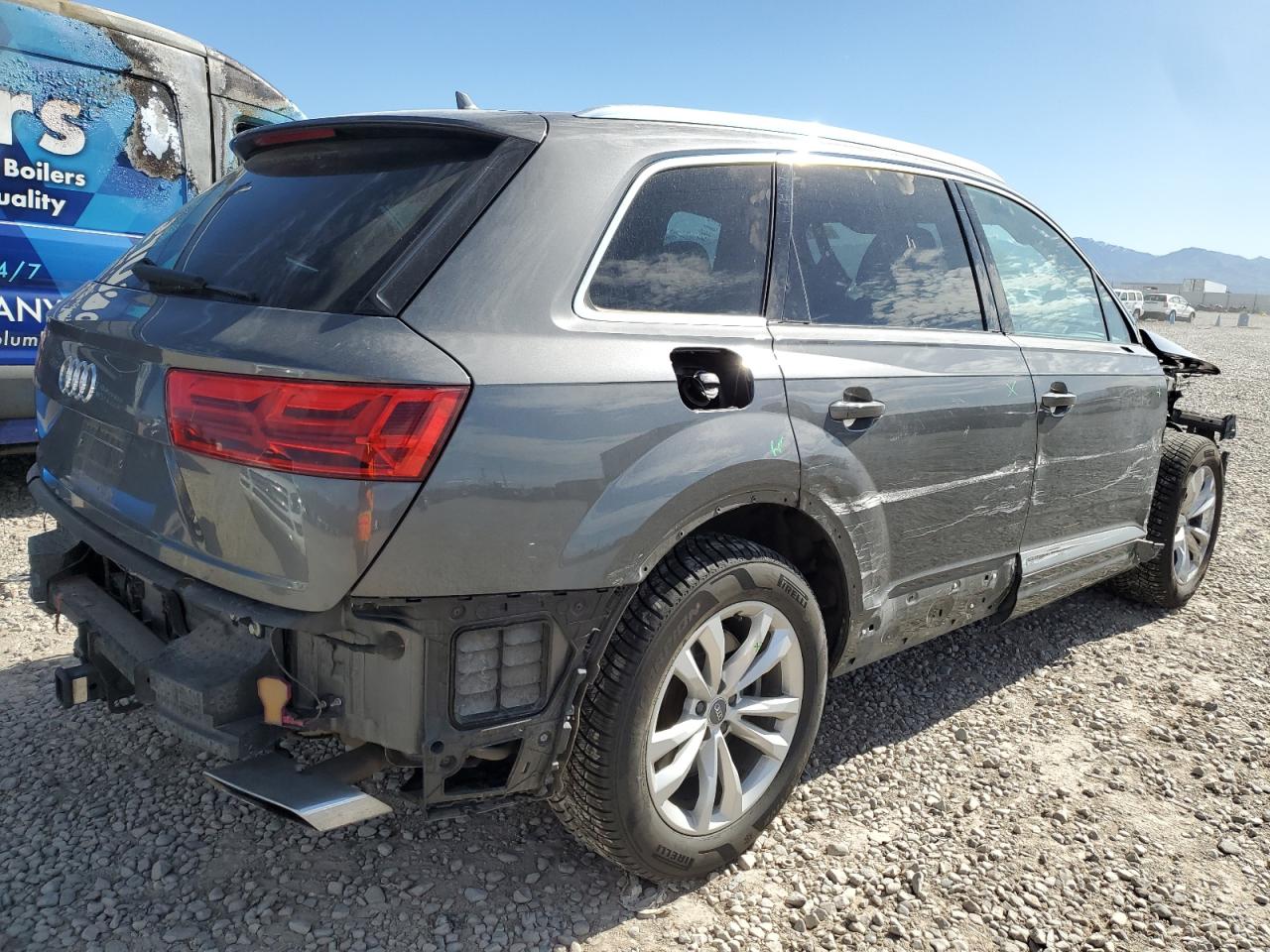 WA1LAAF74KD003039 2019 Audi Q7 Premium Plus