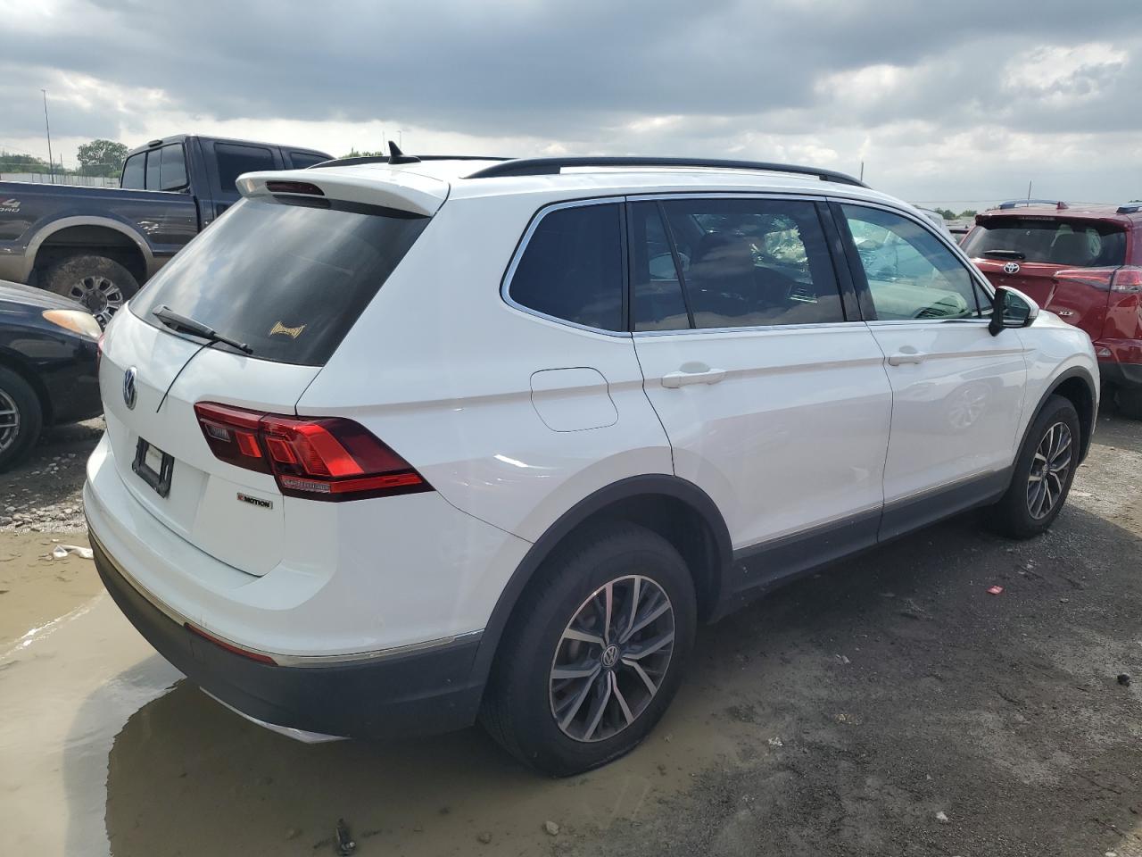 3VV2B7AX6LM073917 2020 Volkswagen Tiguan Se