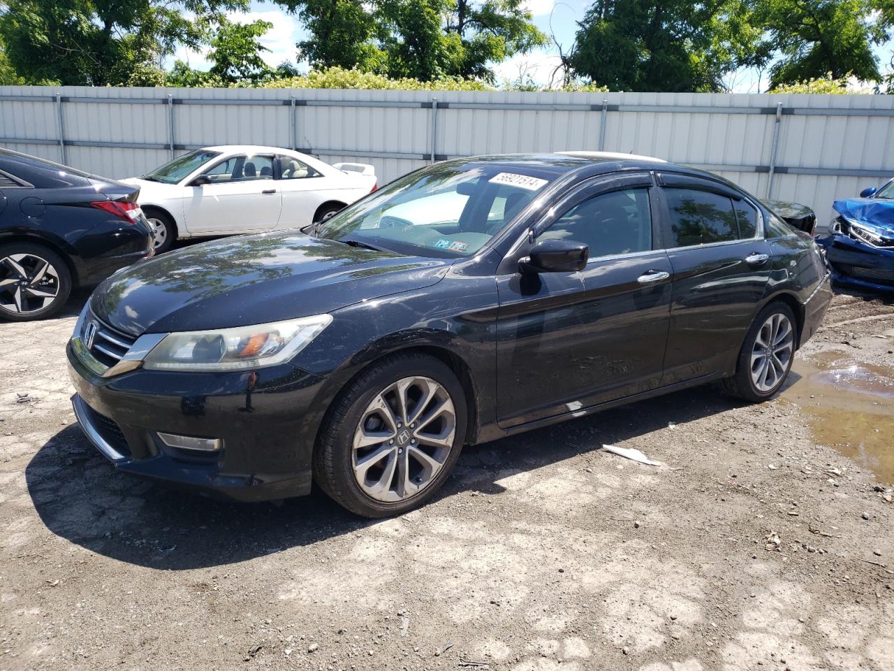 1HGCR2E54DA120744 2013 Honda Accord Sport