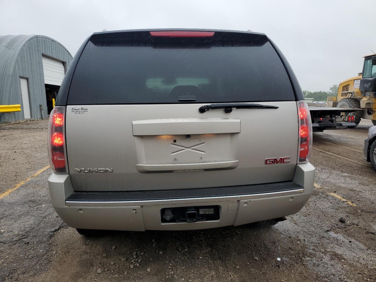 1GKFK63868J118055 2008 GMC Yukon Denali