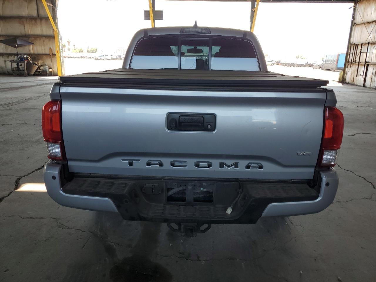 3TMAZ5CN8GM025539 2016 Toyota Tacoma Double Cab