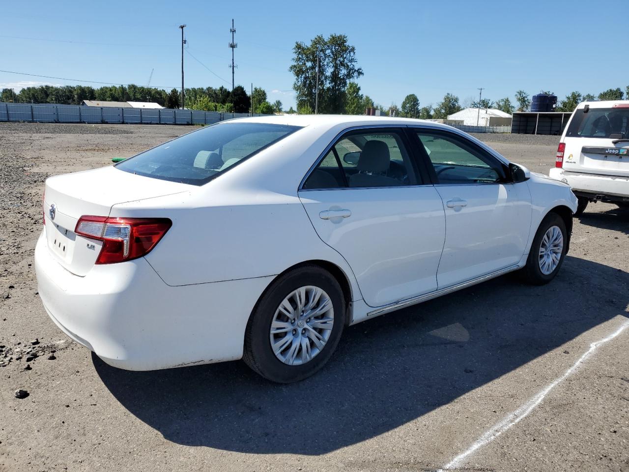 4T1BF1FK1CU520335 2012 Toyota Camry Base