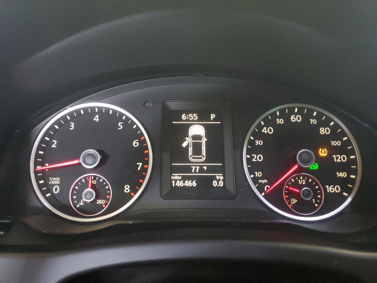 WVGBV7AX8BW551951 2011 Volkswagen Tiguan S