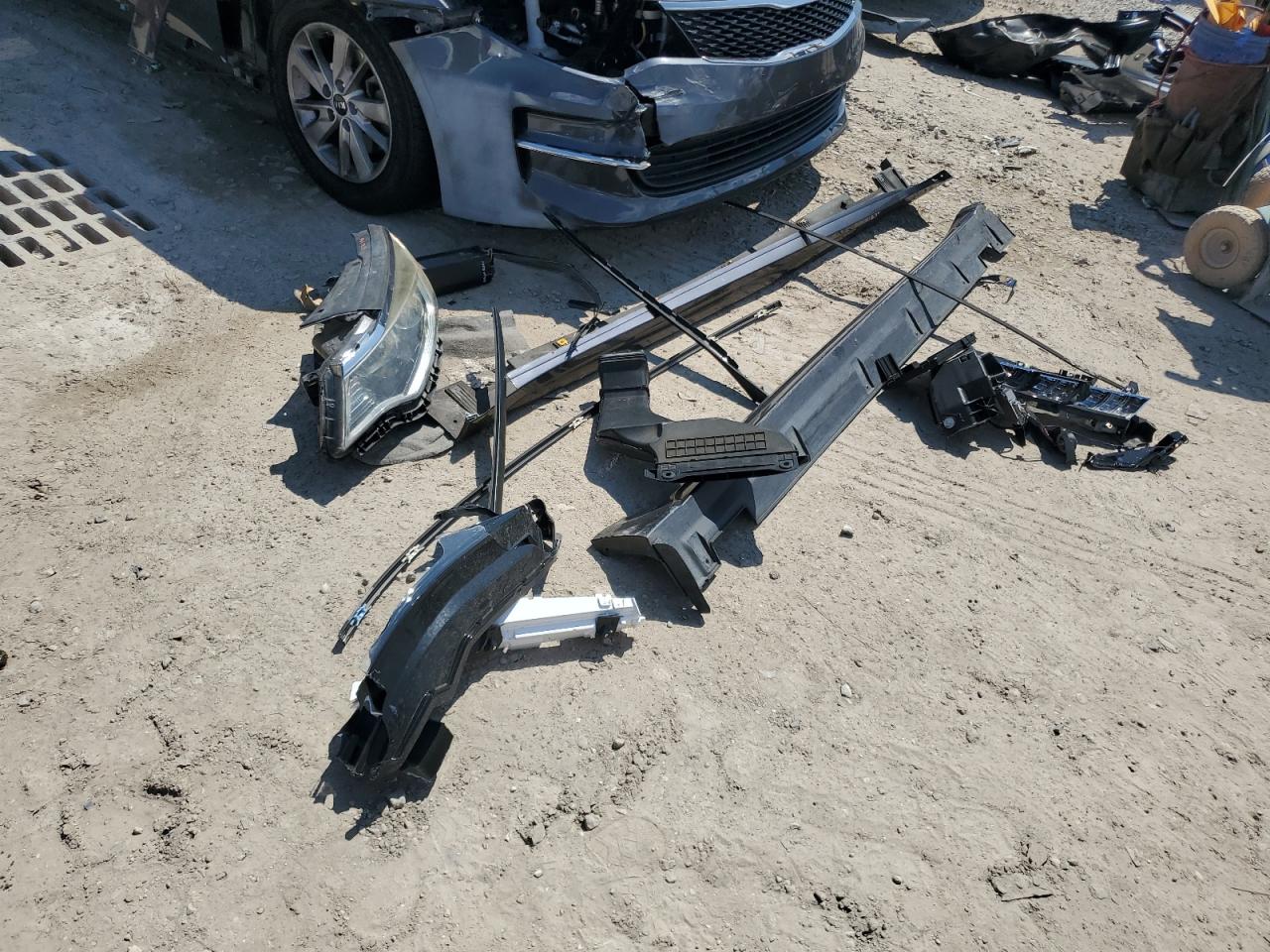 5XXGT4L33HG178160 2017 Kia Optima Lx