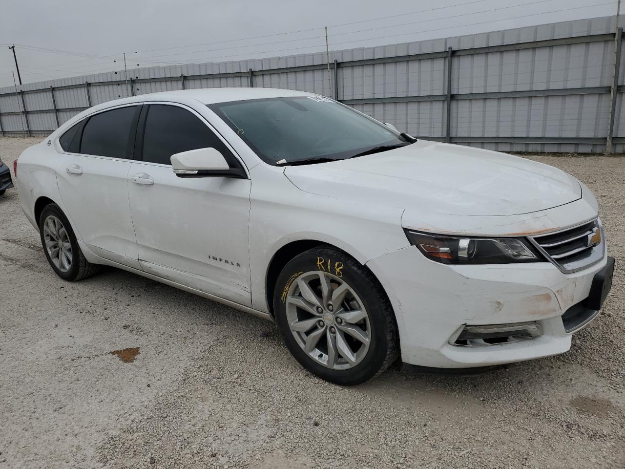 1G11Z5S35KU138877 2019 Chevrolet Impala Lt