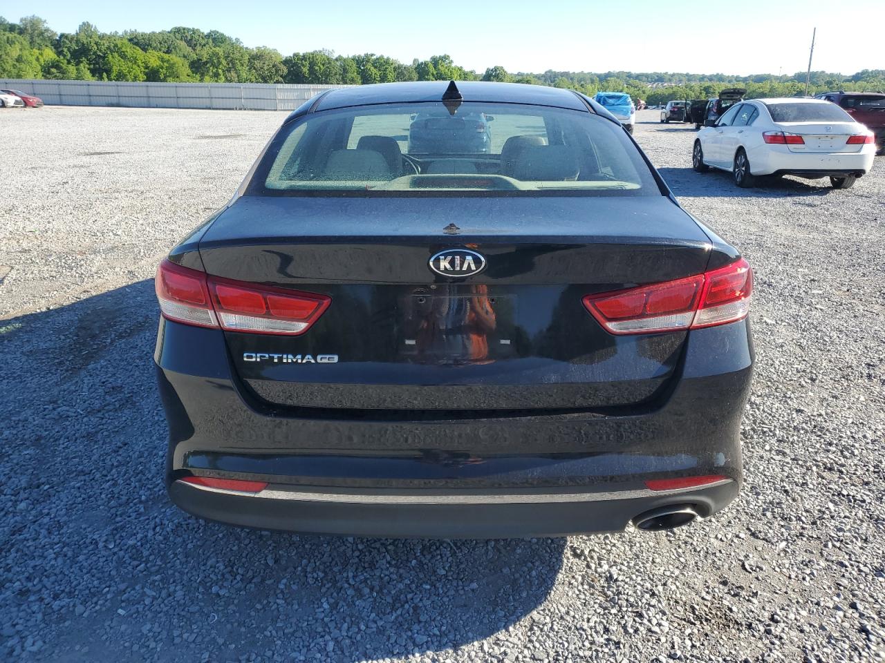 5XXGT4L39HG152694 2017 Kia Optima Lx