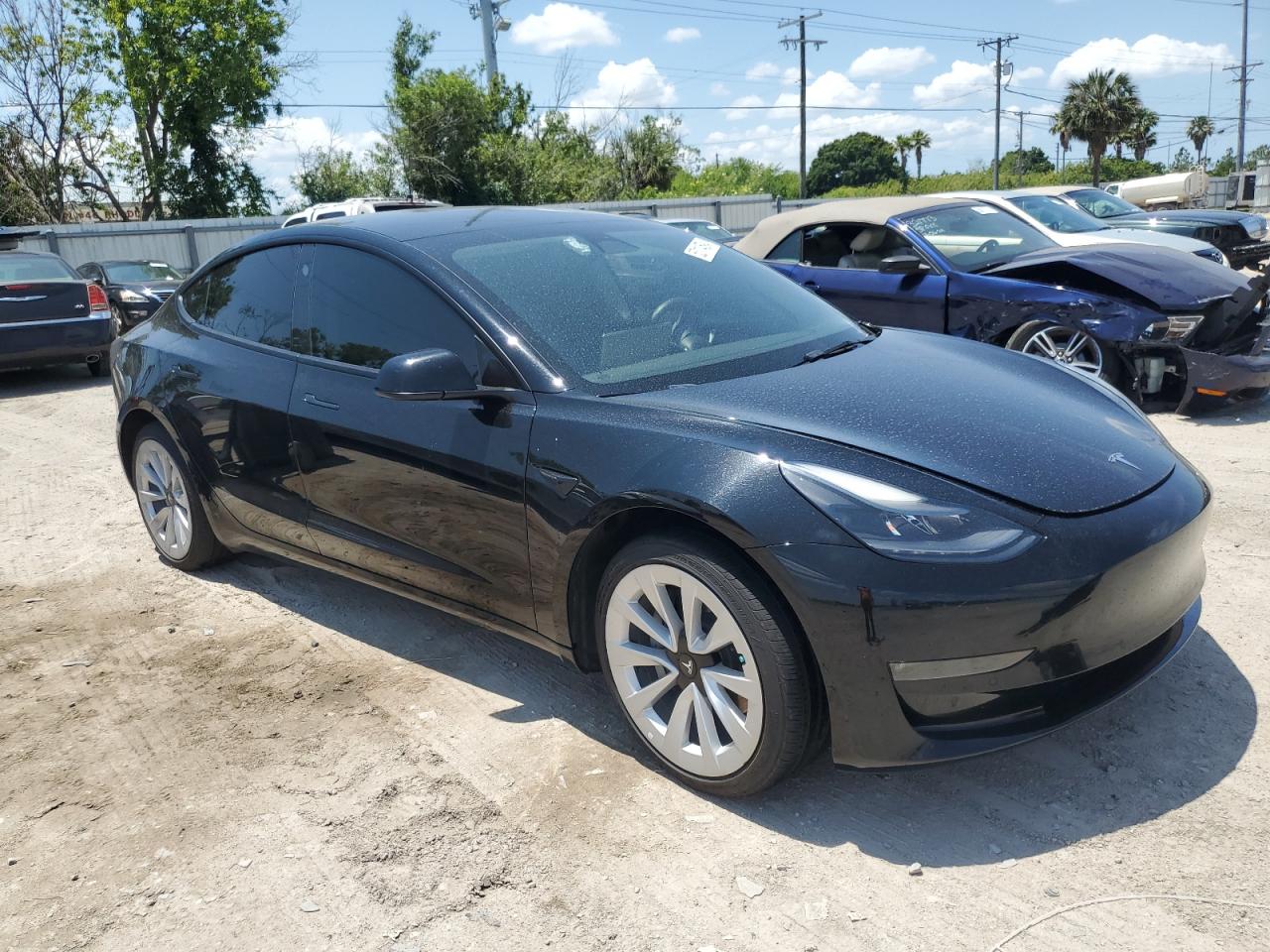 5YJ3E1EB4NF186004 2022 Tesla Model 3