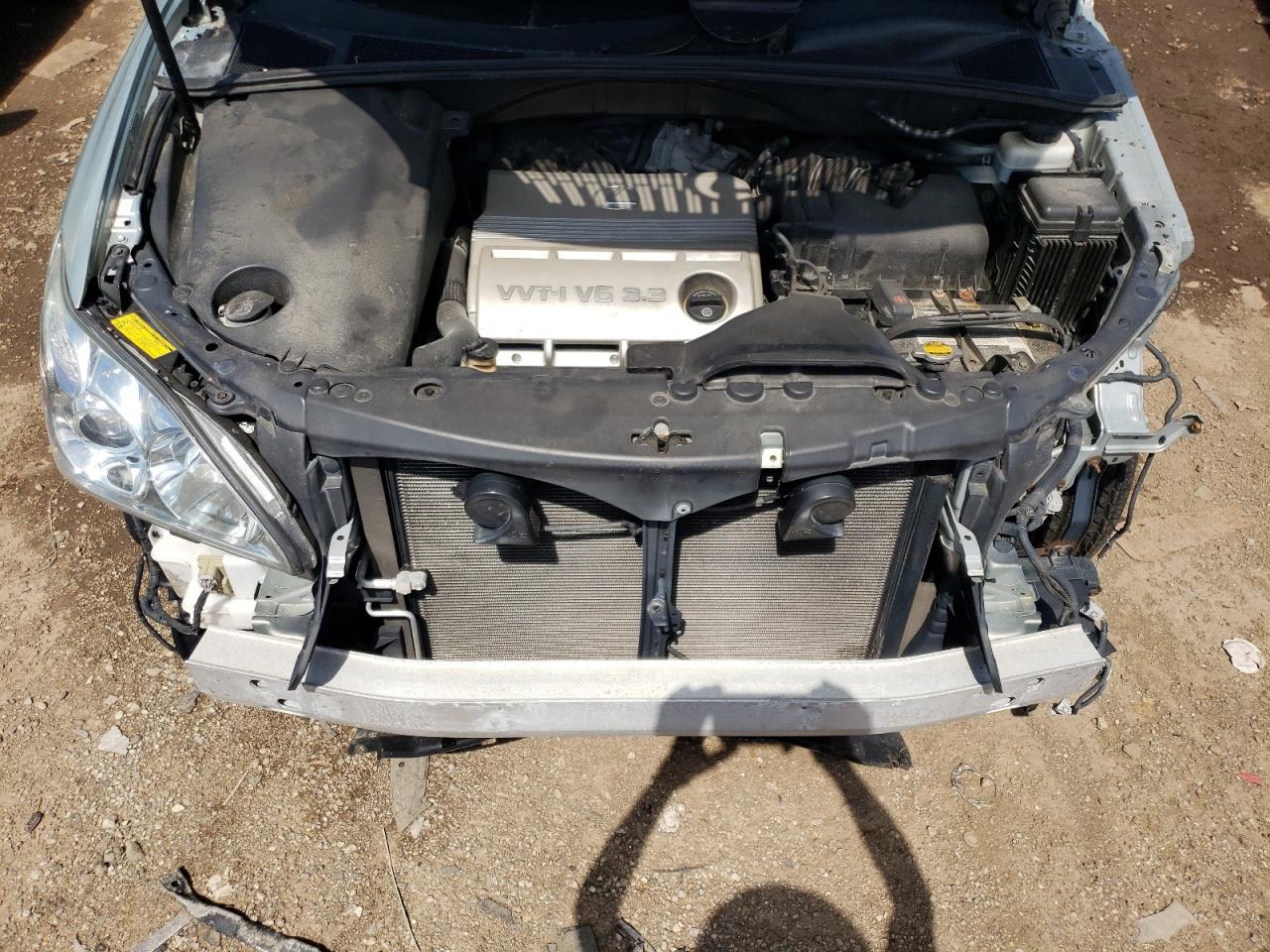 2T2HA31UX5C042817 2005 Lexus Rx 330