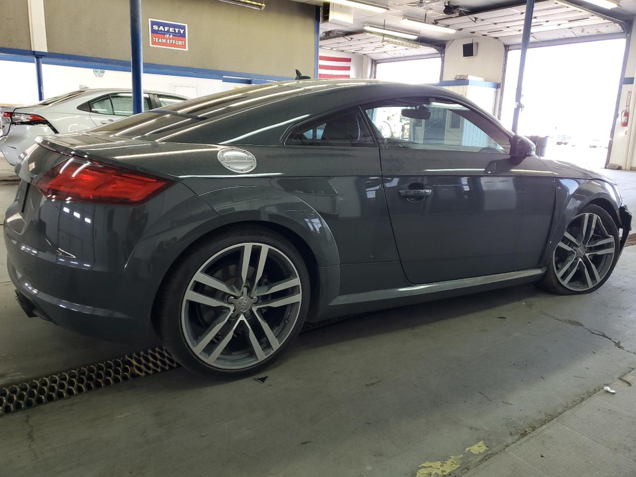 TRUC5AFV3G1026609 2016 Audi Tt