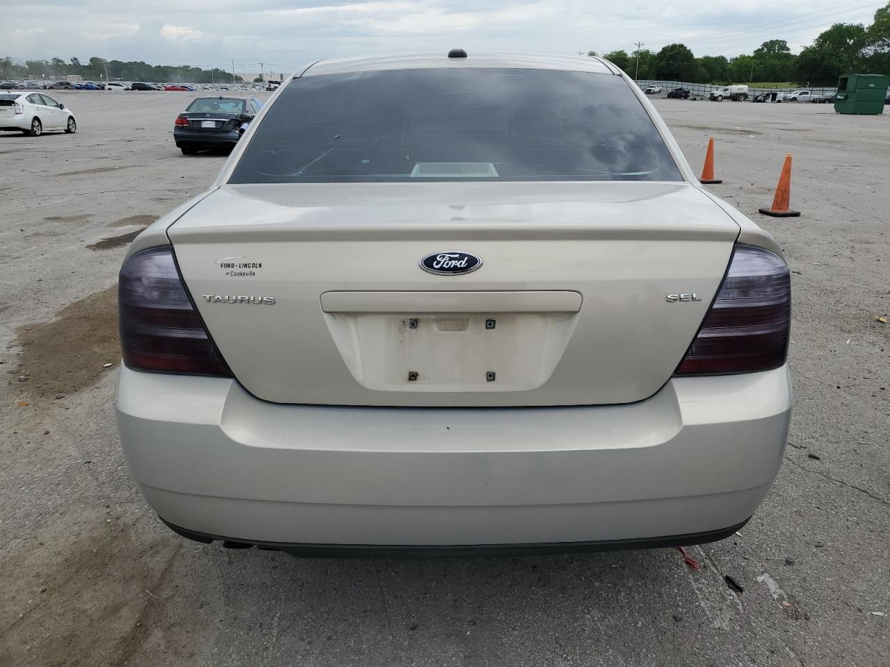 1FAHP24W09G121002 2009 Ford Taurus Sel