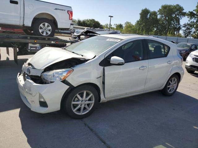 JTDKDTB39E1074234 2014 Toyota Prius C