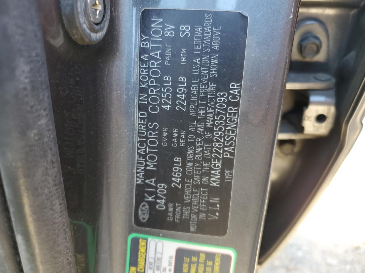 KNAGE228295357093 2009 Kia Optima Lx