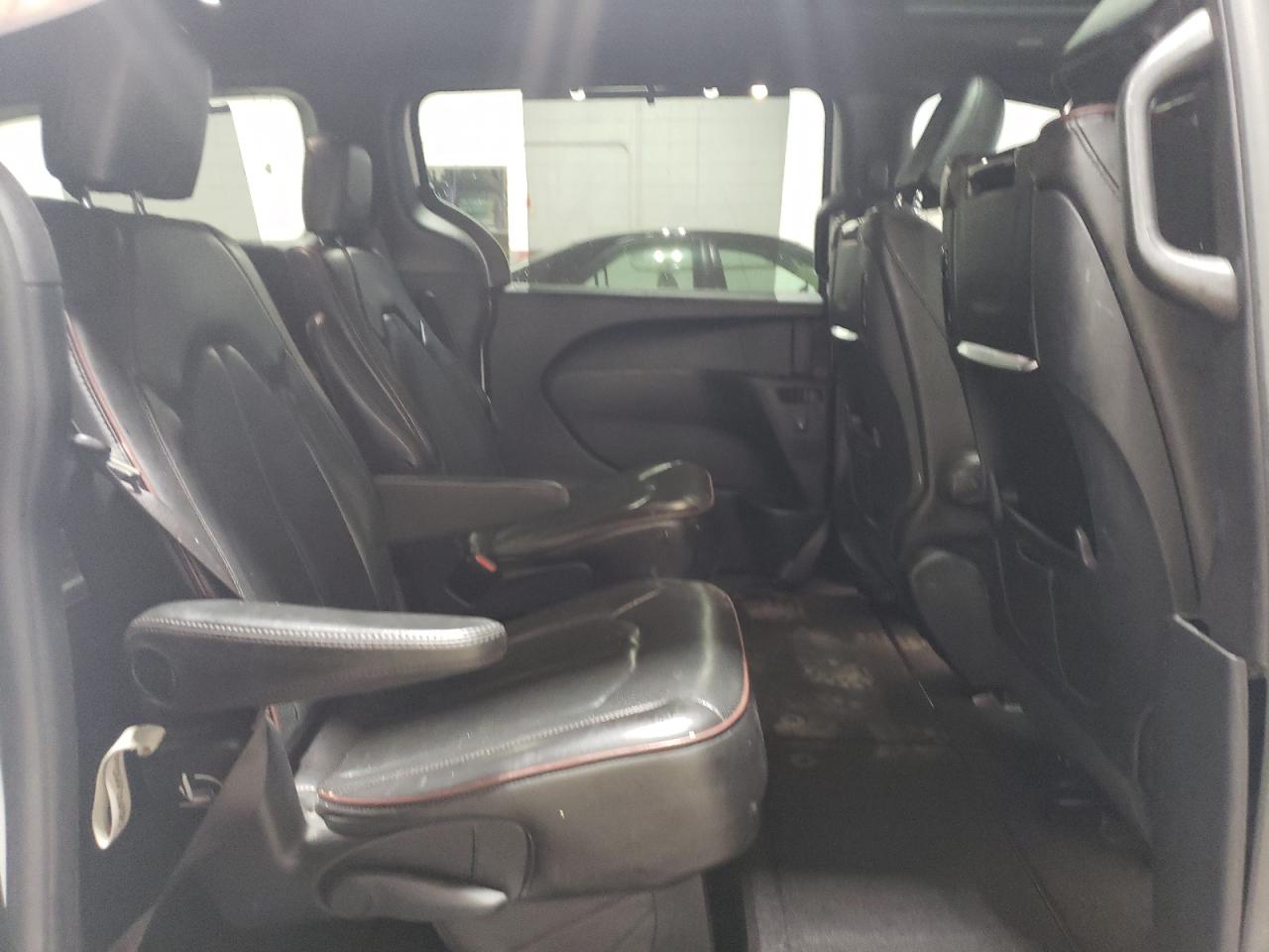 2C4RC1GGXLR125461 2020 Chrysler Pacifica Limited