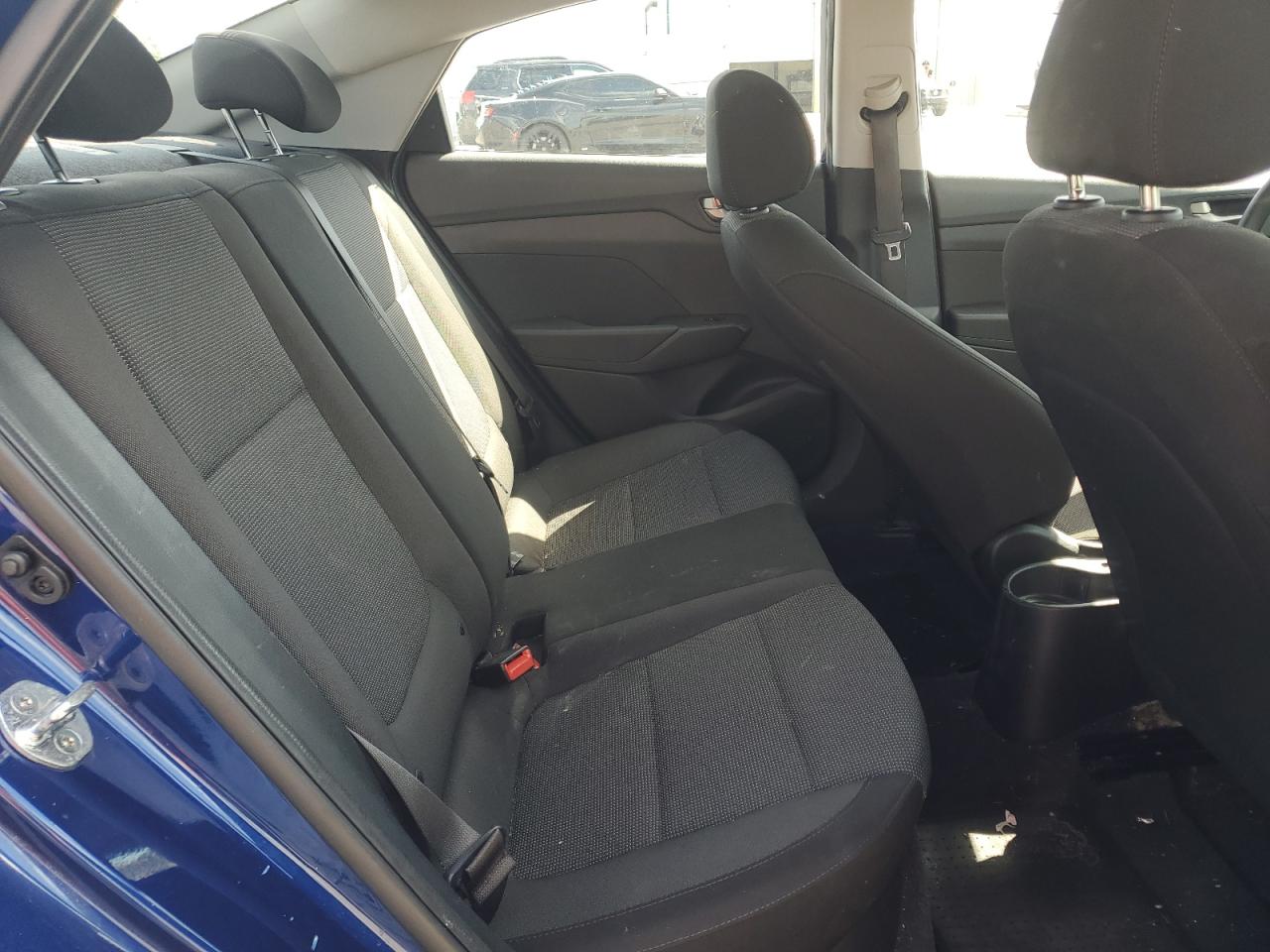 3KPC24A31KE086582 2019 Hyundai Accent Se