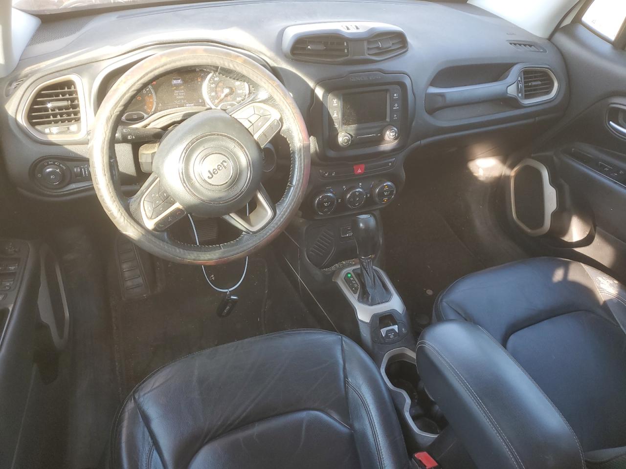 ZACCJADB1HPG45905 2017 Jeep Renegade Limited