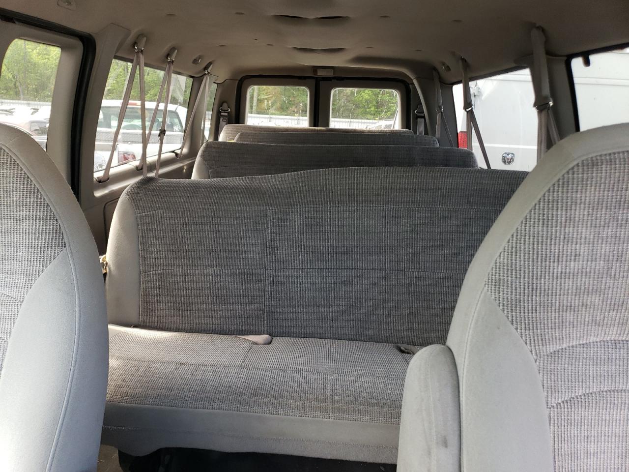 1FBSS31S01HB62626 2001 Ford Econoline E350 Super Duty Wagon