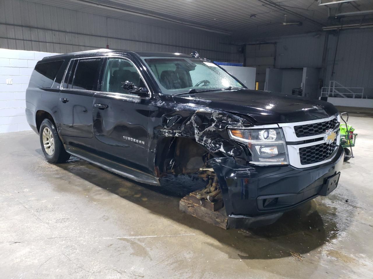 2015 Chevrolet Suburban K1500 Ls vin: 1GNSKHKCXFR647123