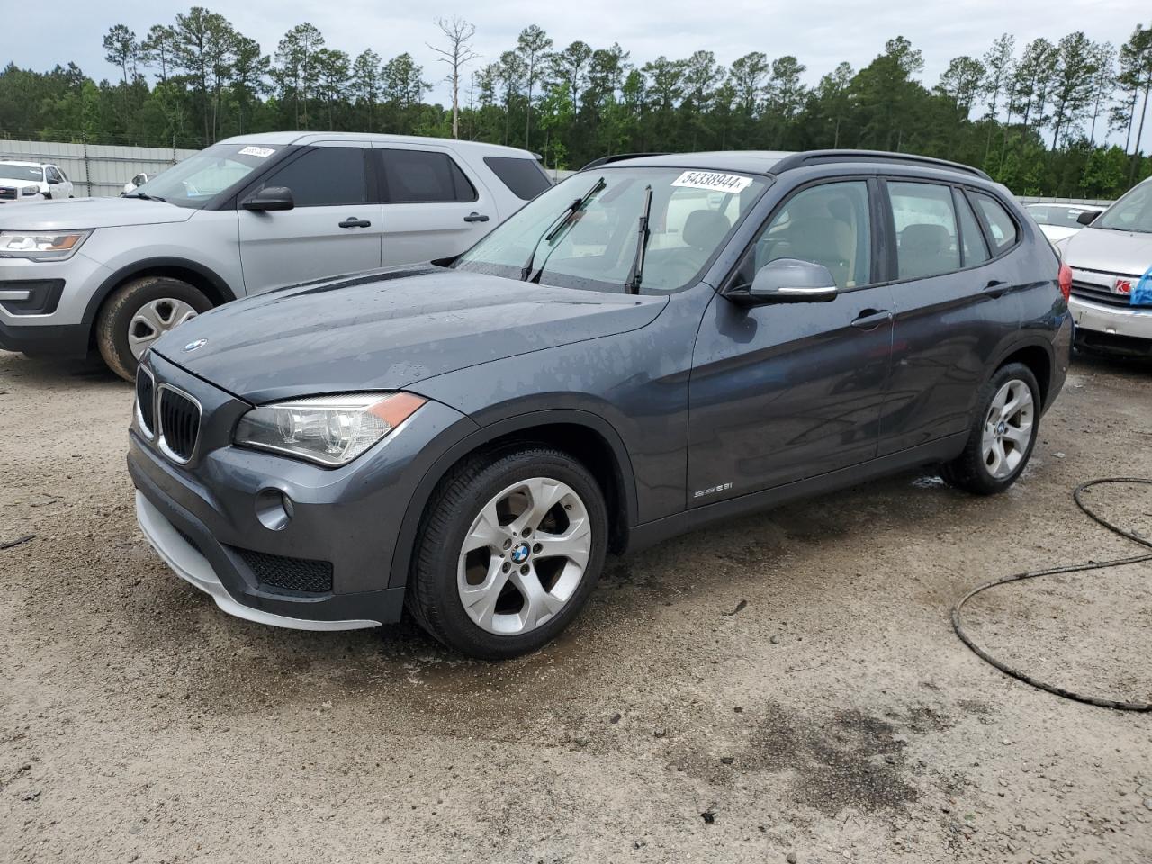 WBAVM1C5XFV318109 2015 BMW X1 Sdrive28I