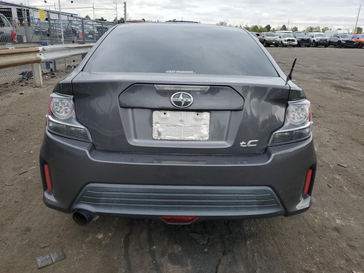 2015 Toyota Scion Tc vin: JTKJF5C74FJ004010