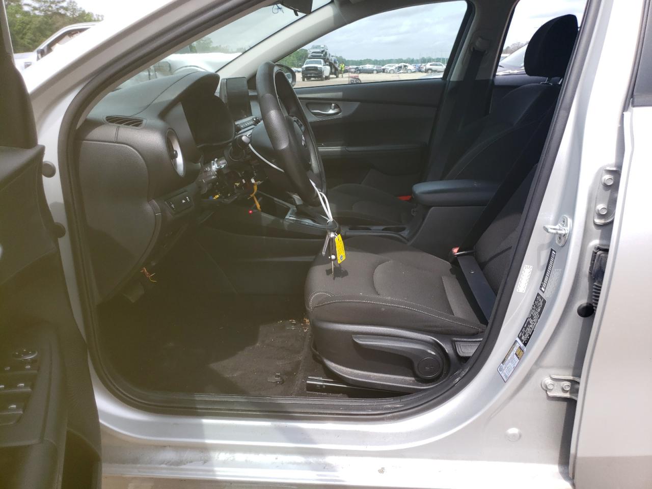 3KPF24AD3ME338146 2021 Kia Forte Fe