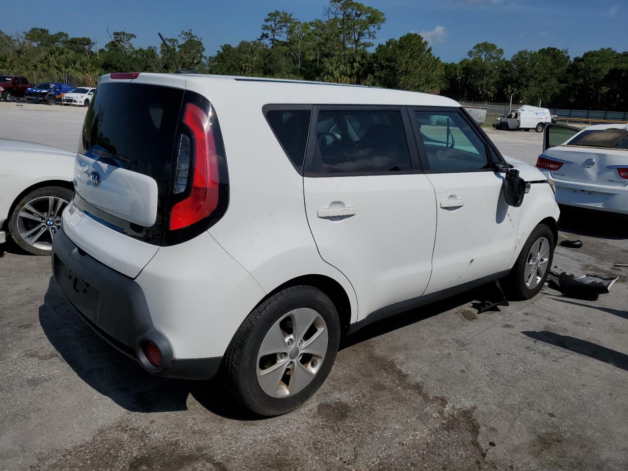 2014 Kia Soul vin: KNDJN2A23E7709361