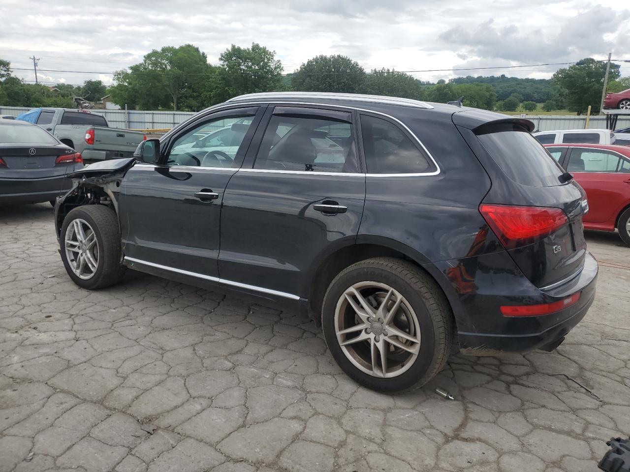 WA1C2AFP8HA086403 2017 Audi Q5 Premium