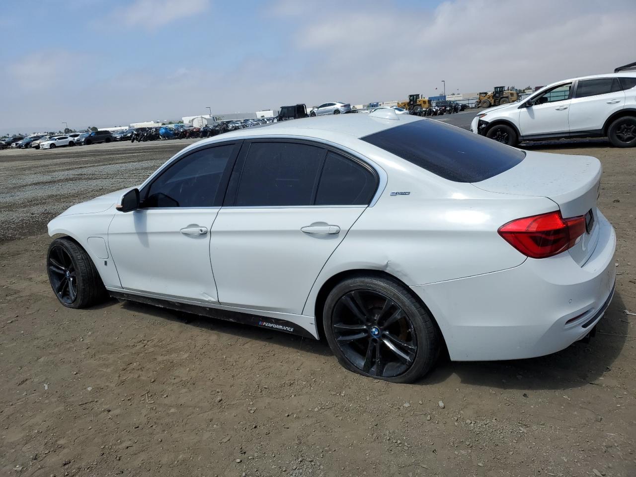 Lot #3041797409 2017 BMW 330E