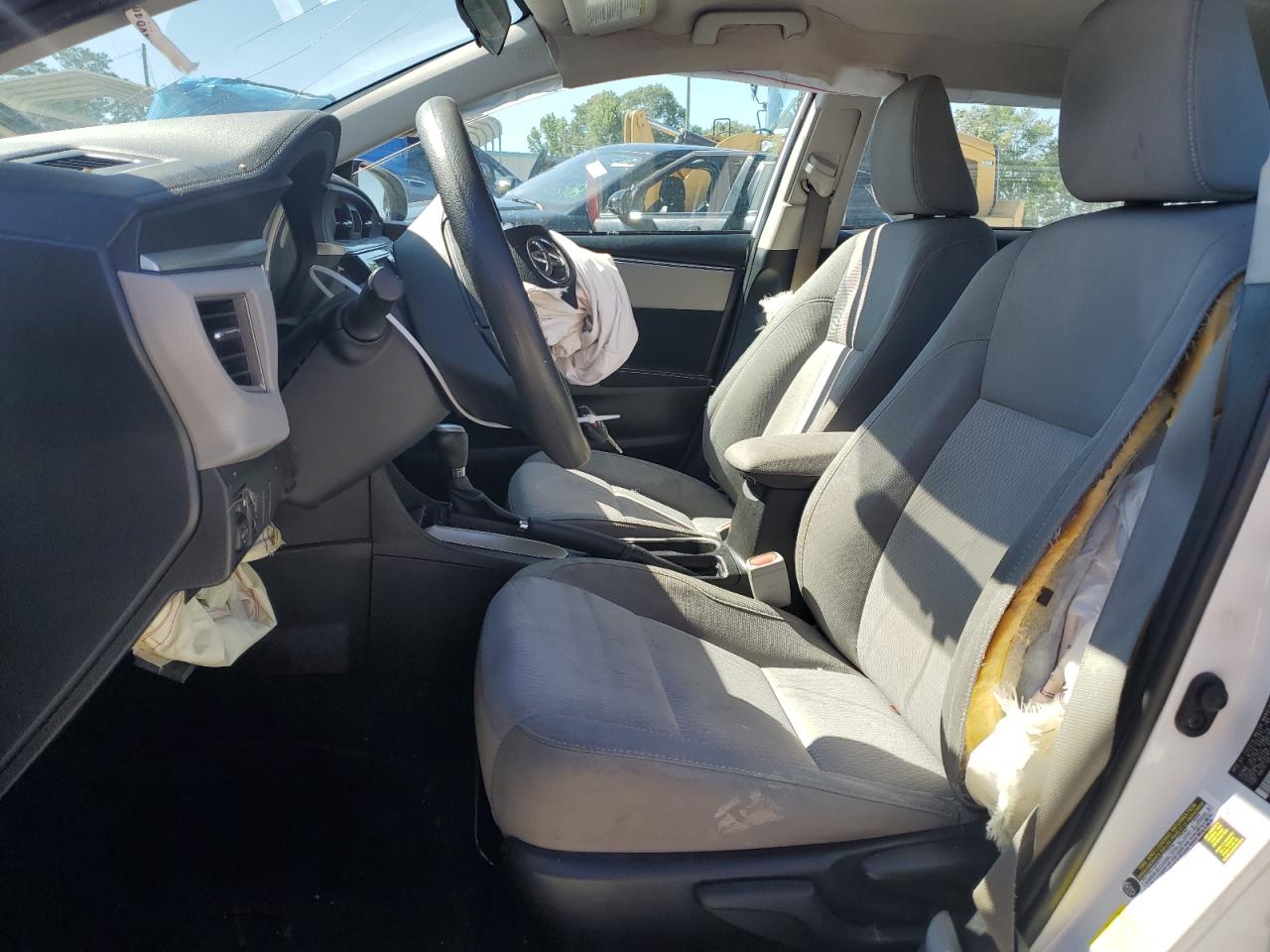 2014 Toyota Corolla L vin: 5YFBURHE0EP177260