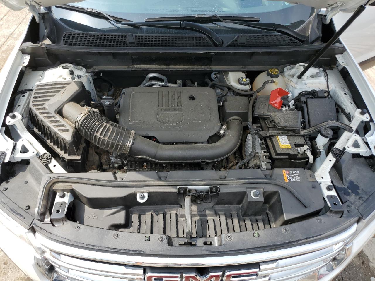 1GKKNML48NZ158738 2022 GMC Acadia Slt